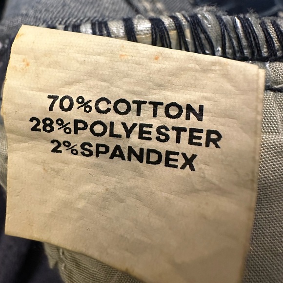 BloomChic Elastic Waist Loose Denim Shorts - Picture 4 of 5